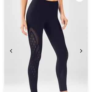 Fabletics midrise sculptknit legging